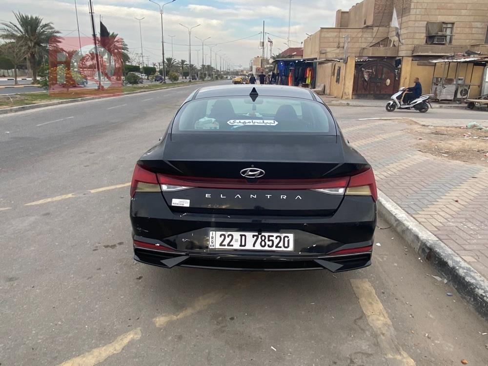 هیوندای ئەلەنترا